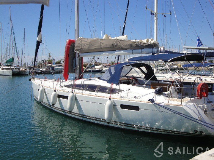 Jeanneau 53 - Yacht Charter Sailica