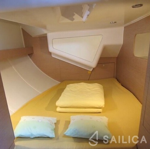 Elan 50 Impression - Yacht Charter Sailica