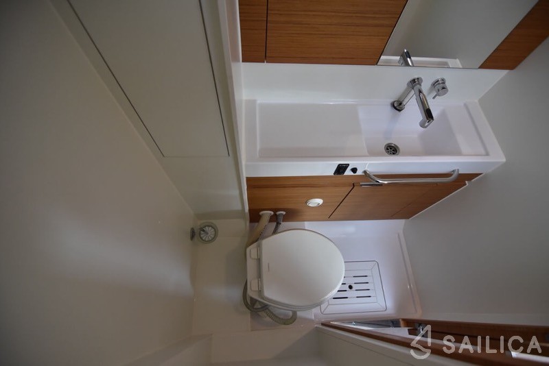Elan 50 Impression - Yacht Charter Sailica