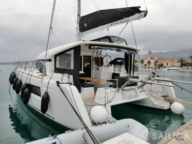 Lagoon 40 - Yacht Charter Sailica