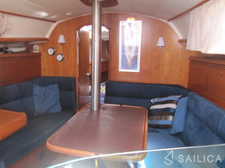 Sun Odyssey 35 - Yacht Charter Sailica