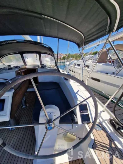 Bavaria 37 Cruiser - Yacht Charter Sailica