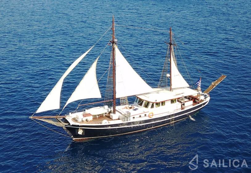 Gulet - Yacht Charter Sailica