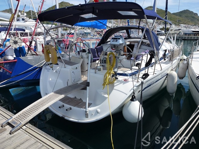 Bavaria 42 Cruiser - Yacht Charter Sailica