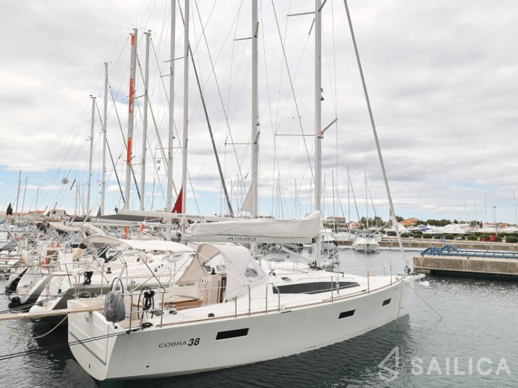 Cobra 38 - Yacht Charter Sailica