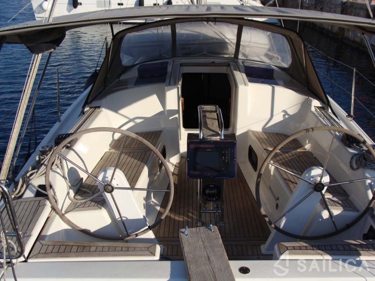 Hanse 345 - Yacht Charter Sailica