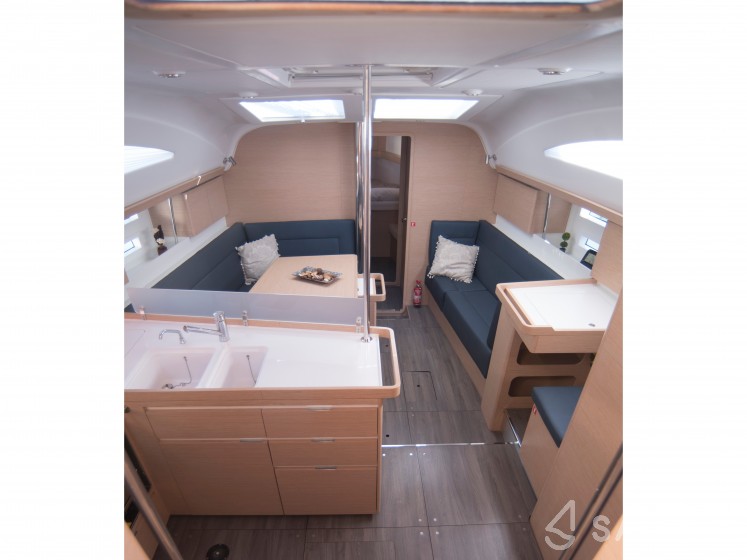 Elan 45 Impression - Yacht Charter Sailica