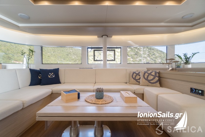 Lagoon 51 - Yacht Charter Sailica