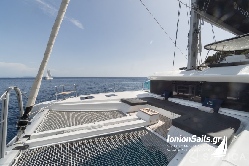 Lagoon 51 - Yacht Charter Sailica