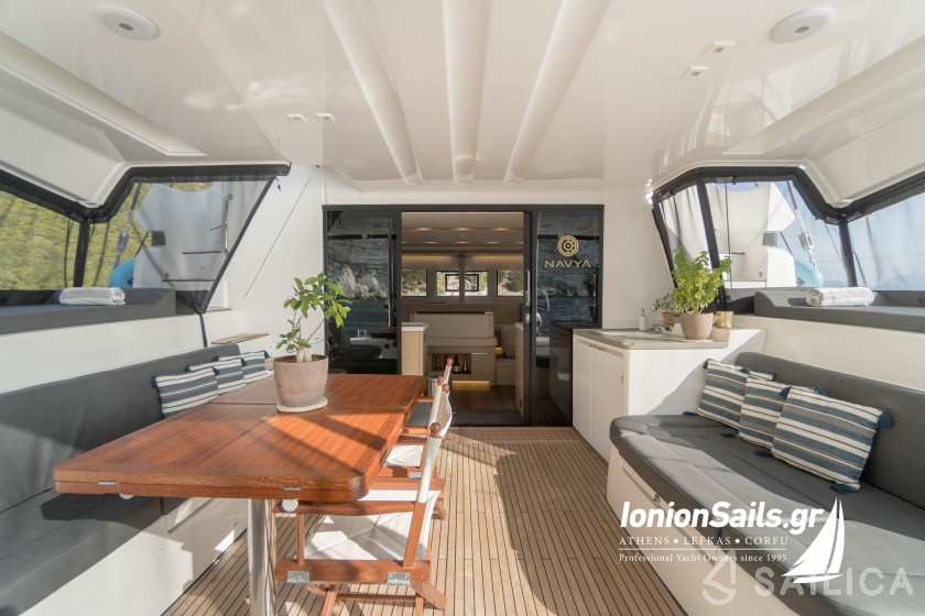 Lagoon 51 - Yacht Charter Sailica