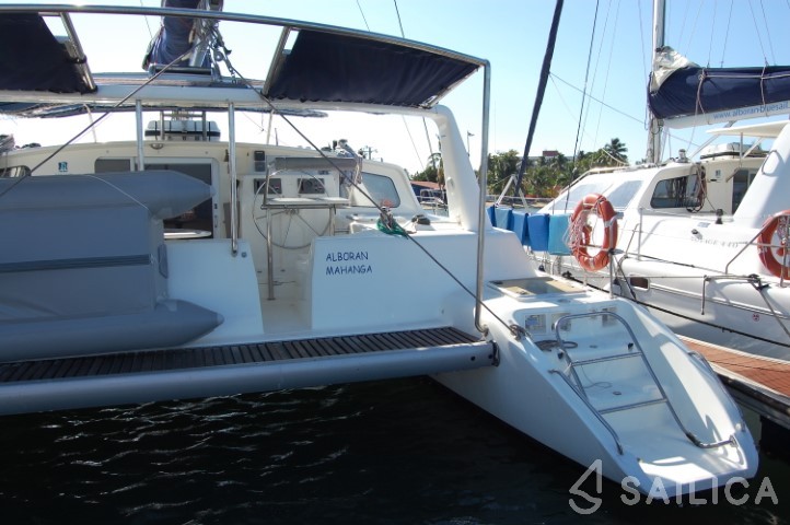 Voyage 440 - Yacht Charter Sailica