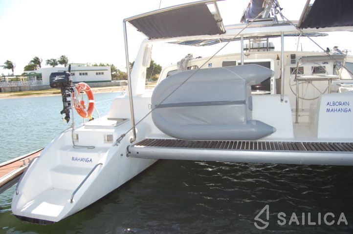 Voyage 440 - Yacht Charter Sailica