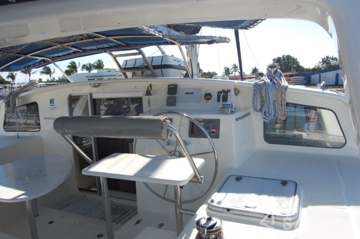 Voyage 440 - Yacht Charter Sailica