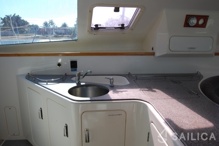 Voyage 440 - Yacht Charter Sailica
