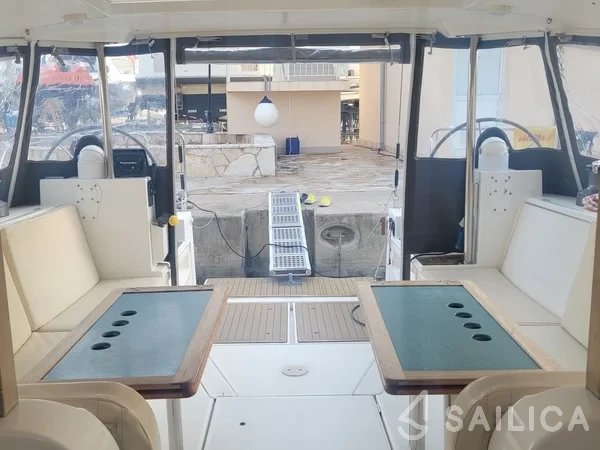 Atoll 6 - Yacht Charter Sailica