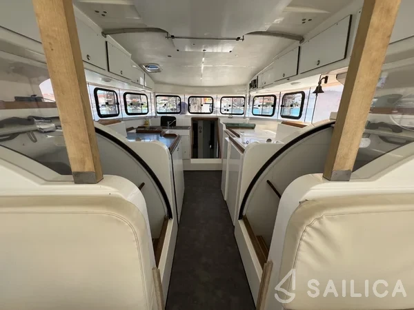 Atoll 6 - Yacht Charter Sailica