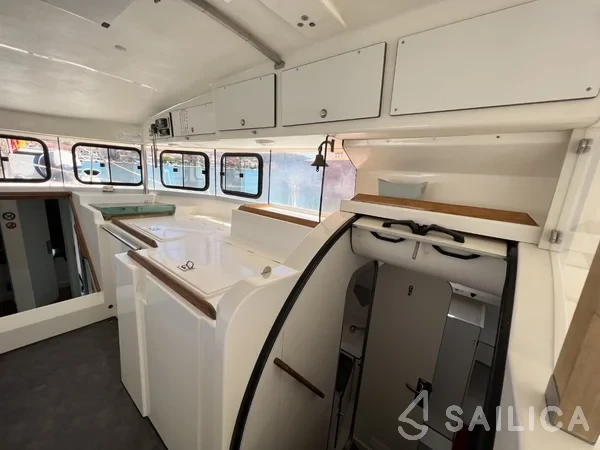 Atoll 6 - Yacht Charter Sailica
