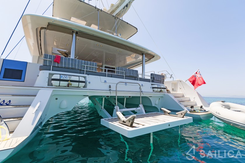 Lagoon 560 - Yacht Charter Sailica