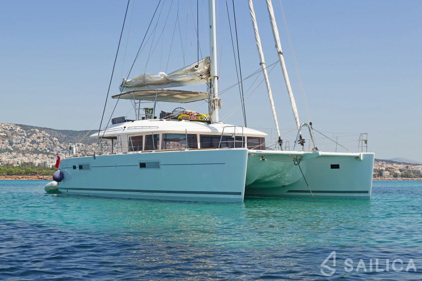 Lagoon 560 - Yacht Charter Sailica