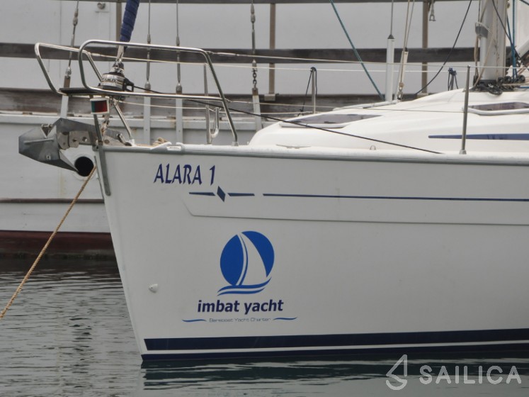Bavaria 37 Cruiser - Yacht Charter Sailica