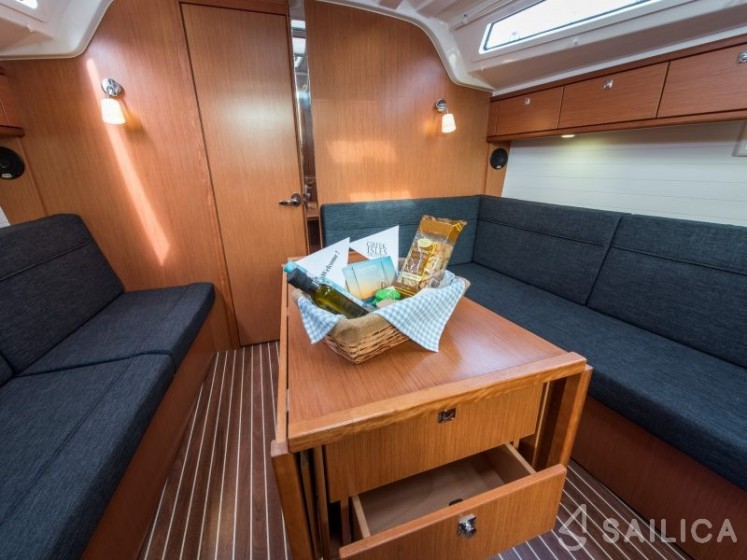 Bavaria Cruiser 37 - Yacht Charter Sailica
