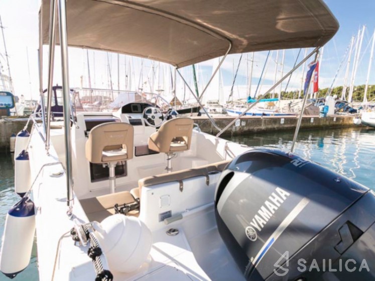 Atlantic 655 Sun Cruiser - Yacht Charter Sailica
