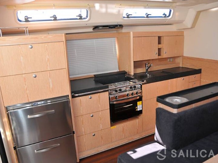 Hanse 505 - Yacht Charter Sailica