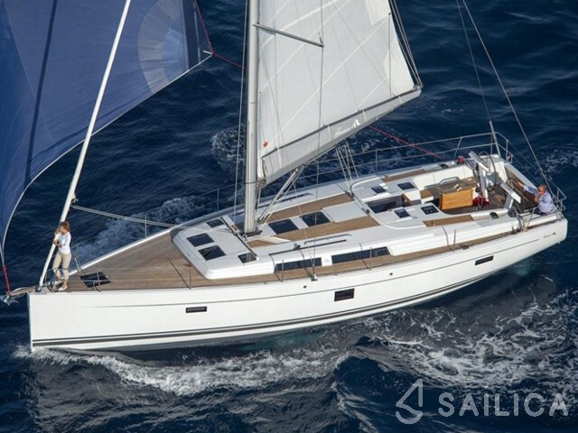 Hanse 445 - Yacht Charter Sailica