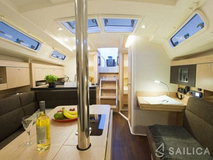 Hanse 345 - Yacht Charter Sailica