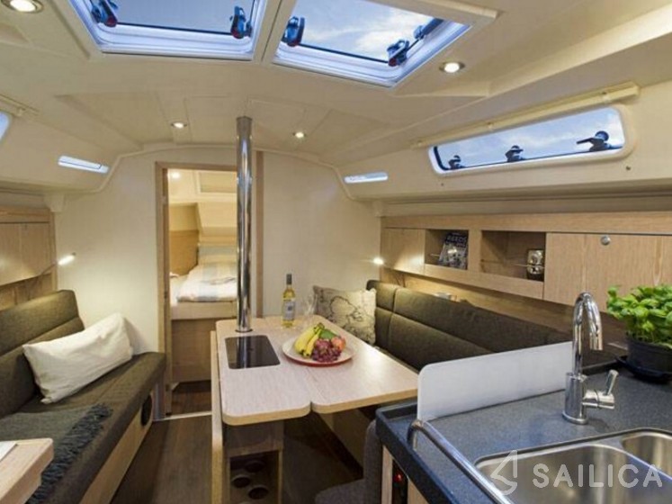 Hanse 345 - Yacht Charter Sailica