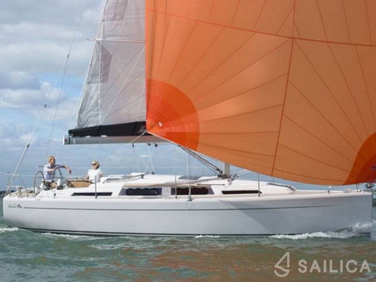 Hanse 345 - Yacht Charter Sailica