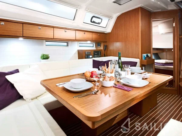 Bavaria 46 Cruiser - Yacht Charter Sailica