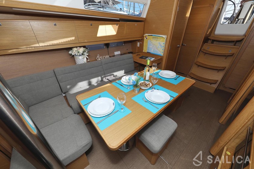 Dufour 382 GL - Yacht Charter Sailica