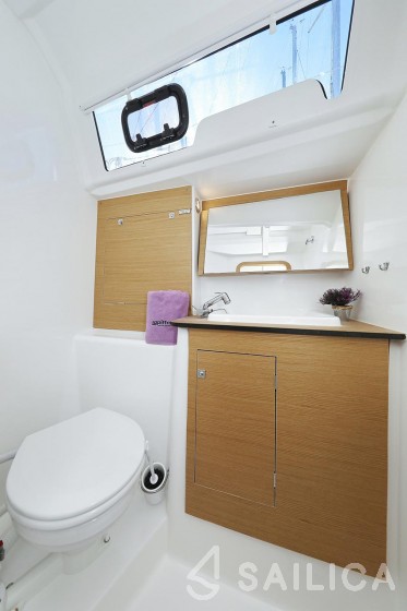 Dufour 382 GL - Yacht Charter Sailica