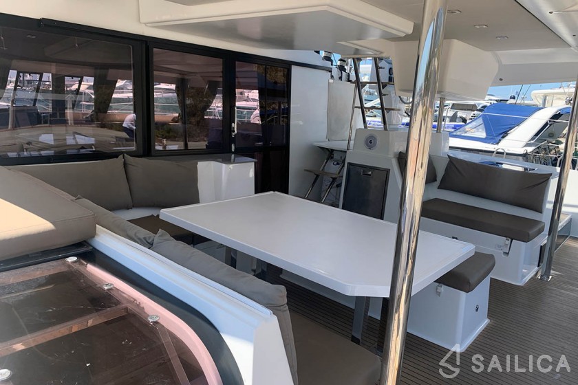 Saba 50 - Yacht Charter Sailica