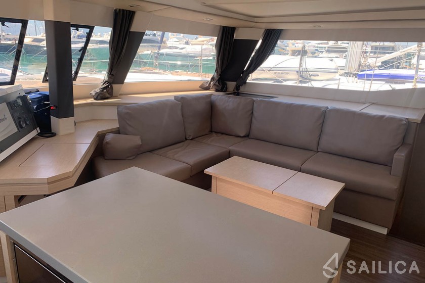 Saba 50 - Yacht Charter Sailica