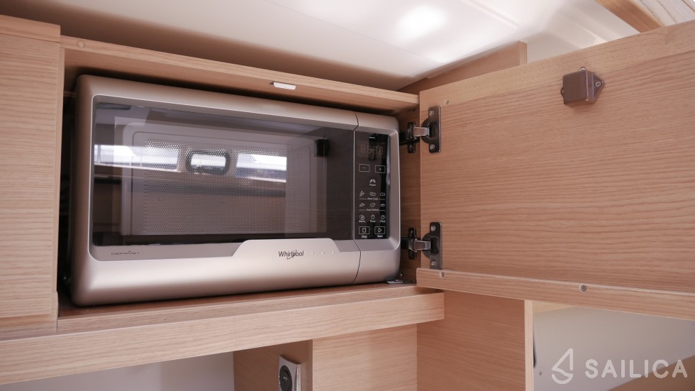 Dufour 460 Grand Large - Yacht Charter Sailica