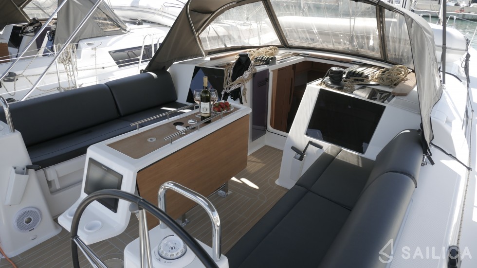 Dufour 460 Grand Large - Yacht Charter Sailica