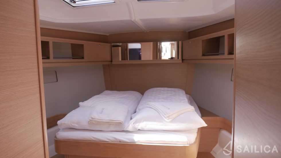 Dufour 460 Grand Large - Yacht Charter Sailica