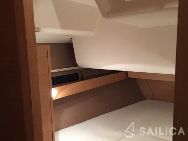 Dufour 460 GL - Yacht Charter Sailica