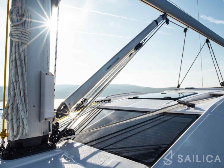 Elan 40.1 - Yacht Charter Sailica