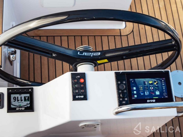Elan 40.1 - Yacht Charter Sailica