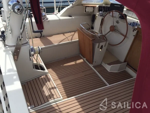Amel Supermaramu - Yacht Charter Sailica