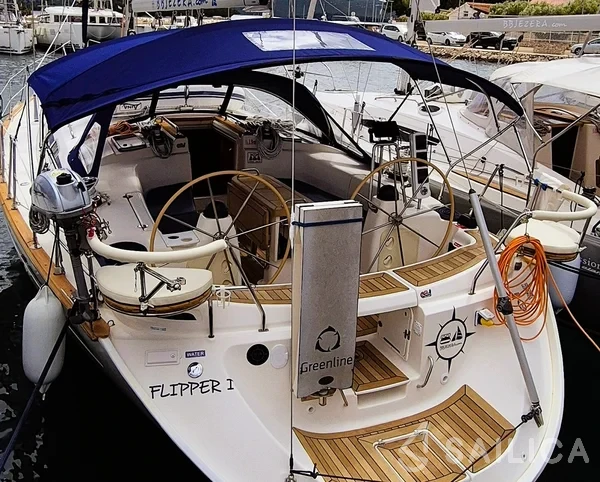Bavaria 44 - Yacht Charter Sailica
