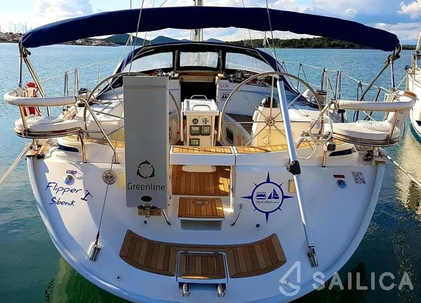 Bavaria 44 - Yacht Charter Sailica