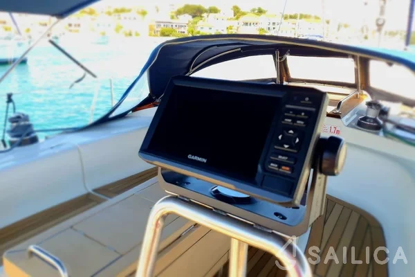 Bavaria 44 - Yacht Charter Sailica