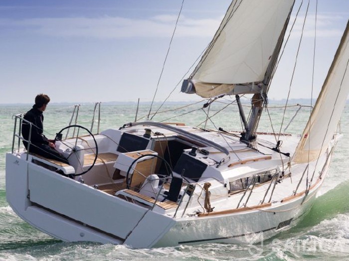 Dufour 350 Grand Large - Yacht Charter Sailica