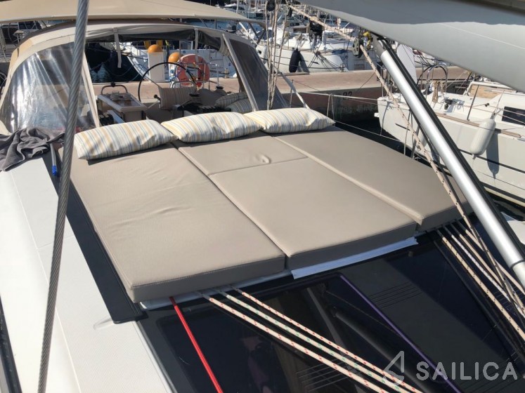Dufour 350 Grand Large - Yacht Charter Sailica