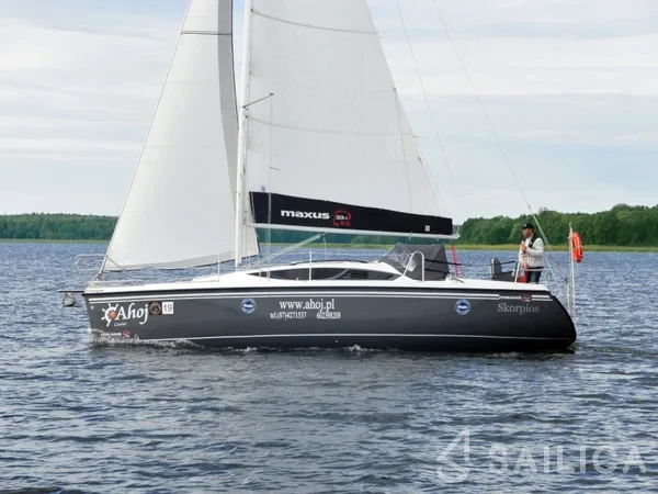 Maxus 33.1 RS - Yacht Charter Sailica