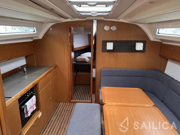 Bavaria 41 Cruiser - Yacht Charter Sailica